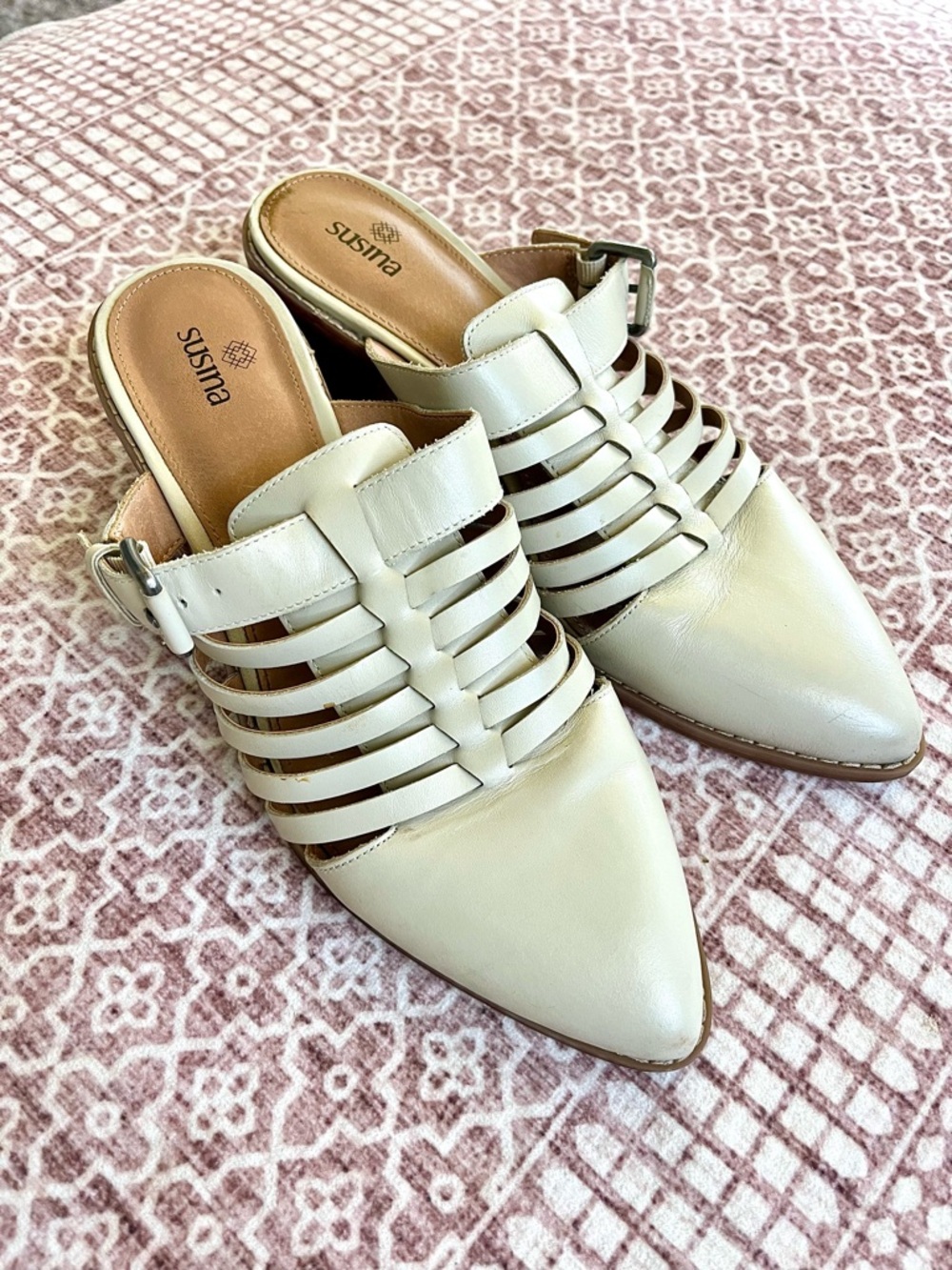 Susina Tan Leather Slides Point Toe Block Heel Vintage Women’s Size 9